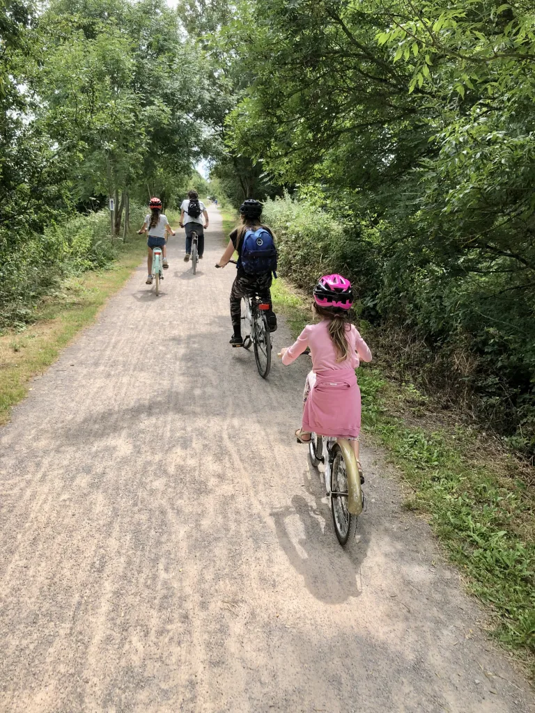 Strawberry Line Cycle Path