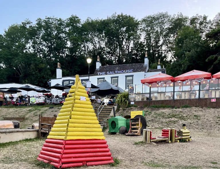 The Salthouse Pub in Somerset with play area