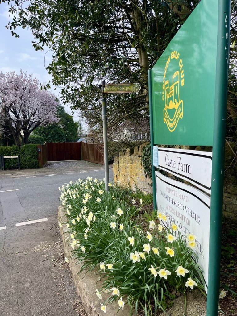 Entrance to Clevedon Golf Course